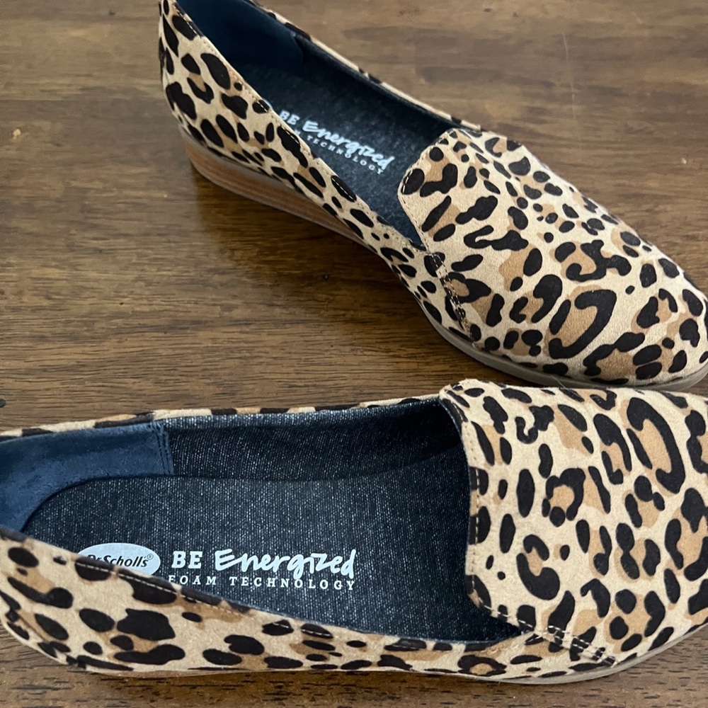 Dr. Scholl's Dawned Be Energized Leopard Print Shoes
